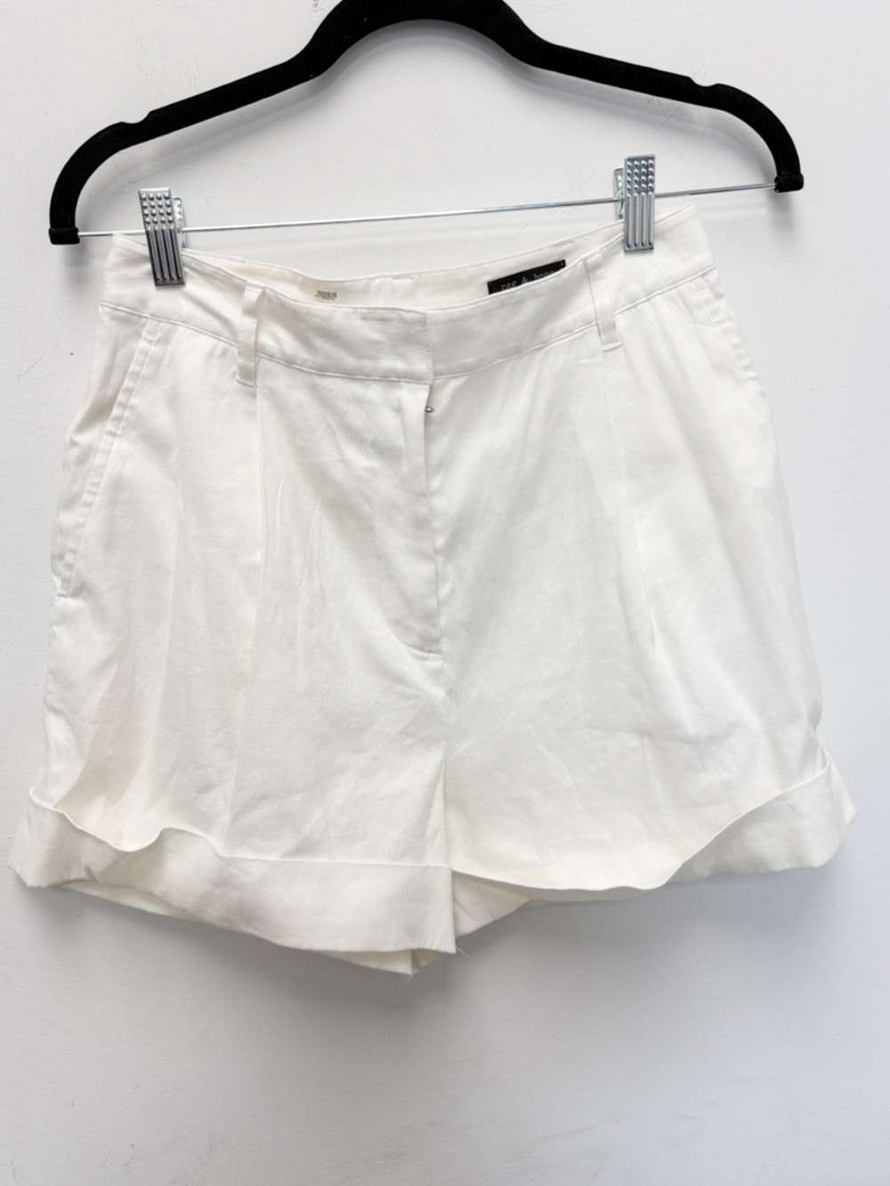 rag & bone White Linen-Blend Pleated Shorts - Picture 2 of 6